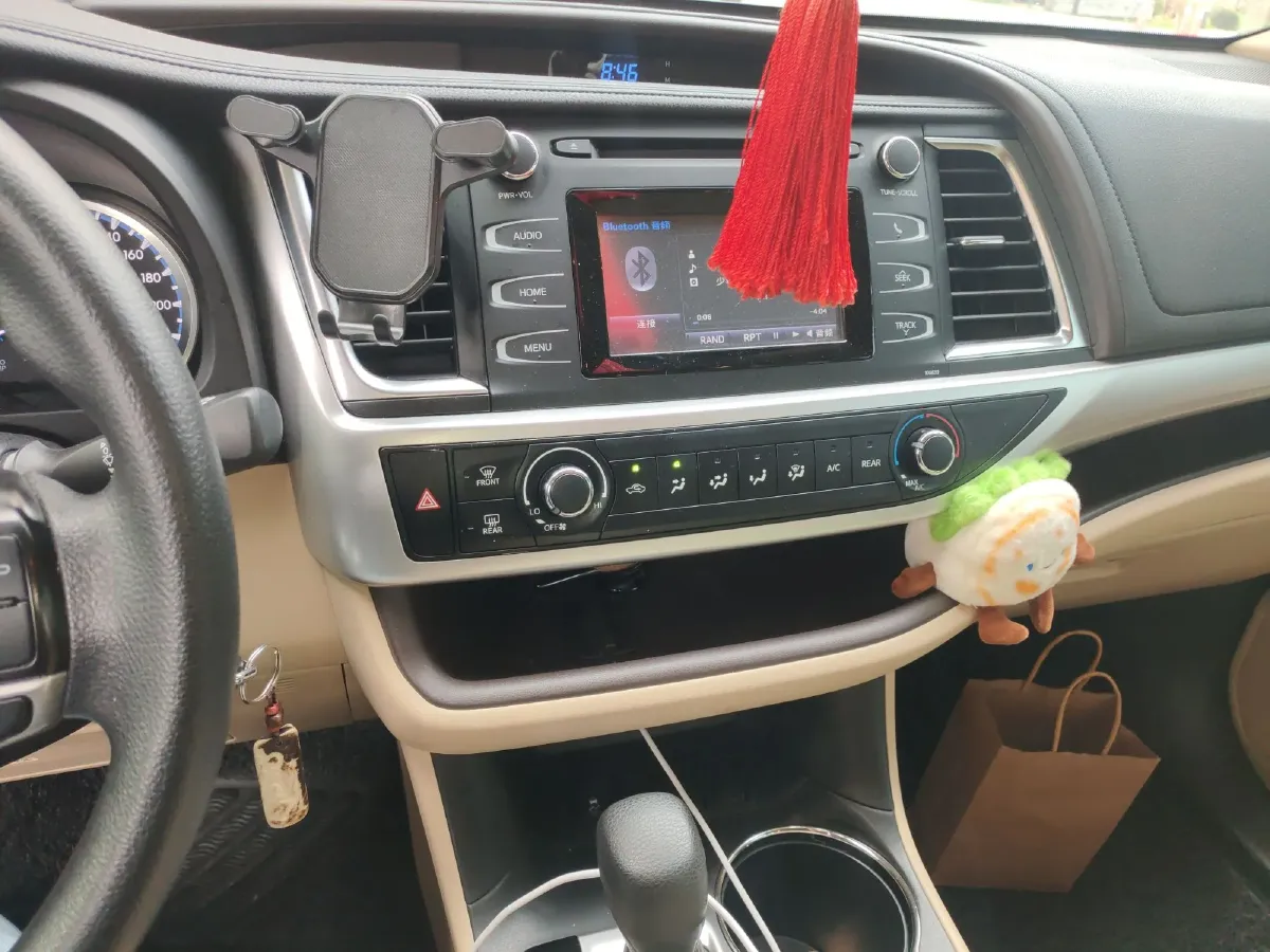 2021 Tank 300 2.0T 227HP L4 8AT,autocango,china used car exporter,china ev exporter,chinese used car exporter,chinese used ev exporter