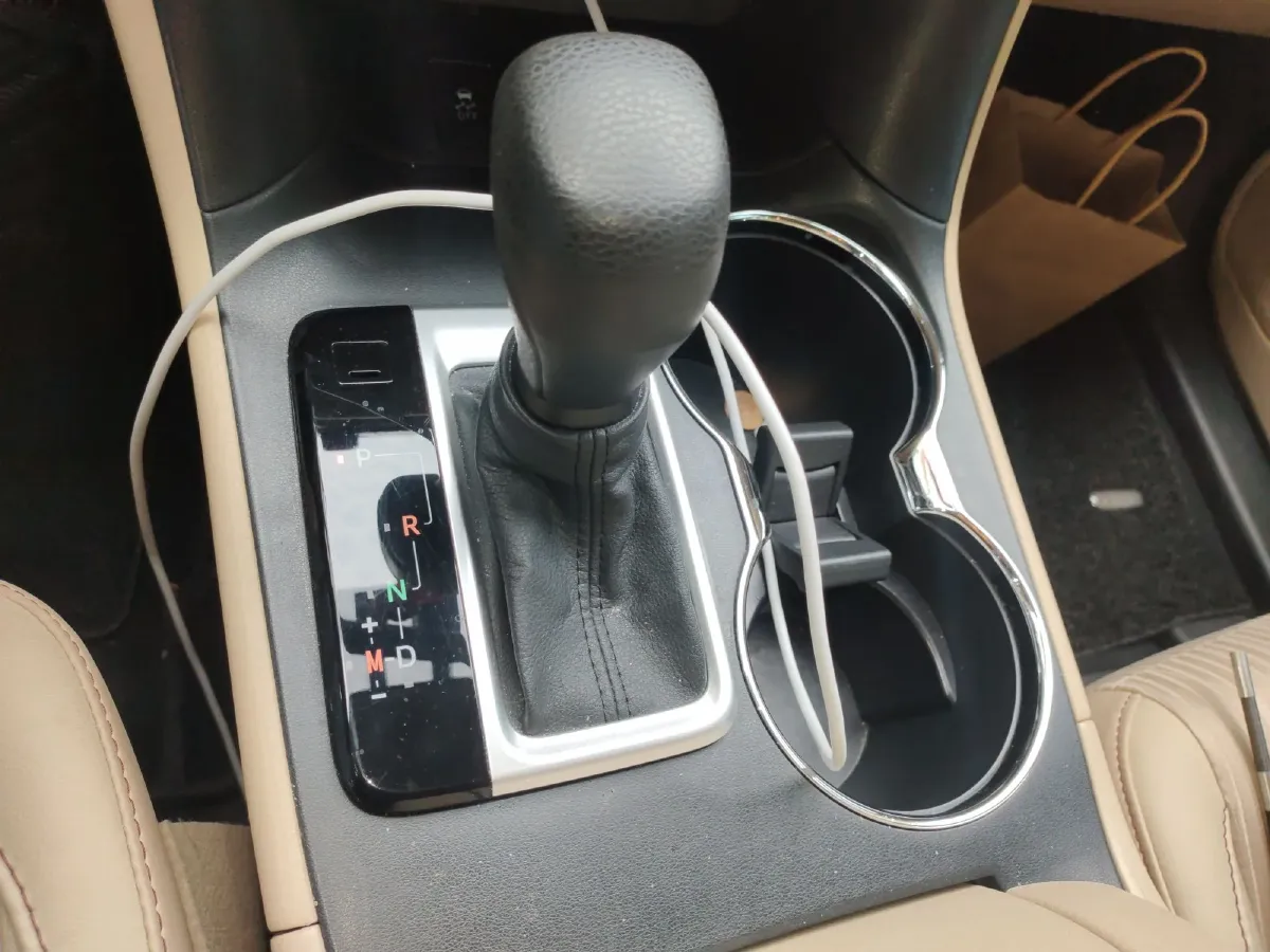 2021 Tank 300 2.0T 227HP L4 8AT,autocango,china used car exporter,china ev exporter,chinese used car exporter,chinese used ev exporter