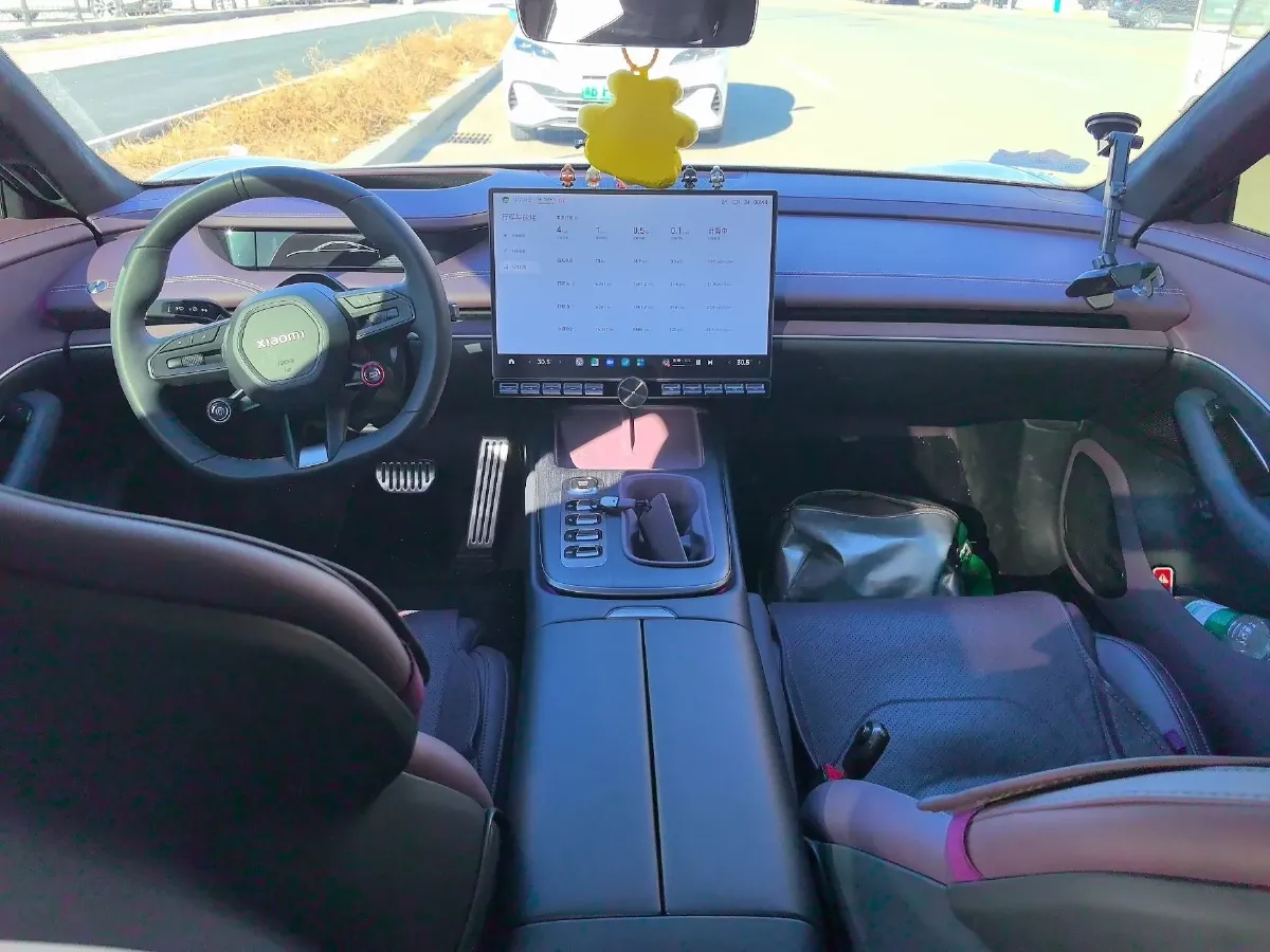 2024 MI SU7 BEV 101KWH,autocango,china used car exporter,china ev exporter,chinese used car exporter,chinese used ev exporter