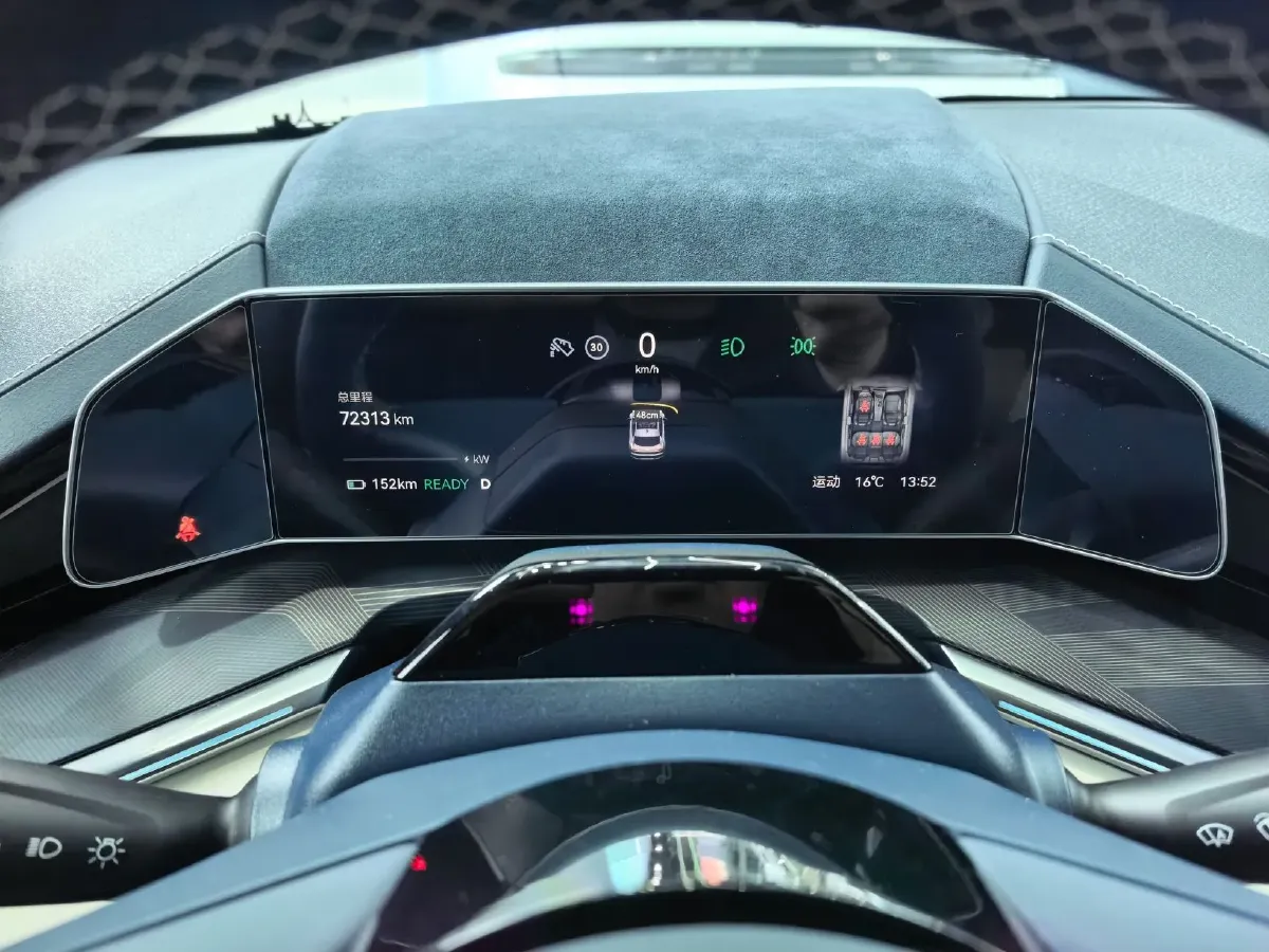 2022 Zeekr 001 BEV 86KWH,autocango,china used car exporter,china ev exporter,chinese used car exporter,chinese used ev exporter