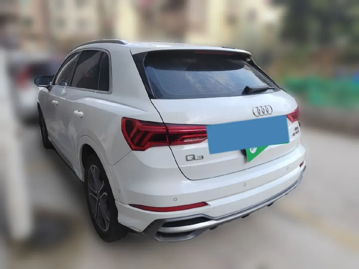 2021 Audi Q3 2.0T 186HP L4 7DCT,autocango,china used car exporter,china ev exporter,chinese used car exporter,chinese used ev exporter