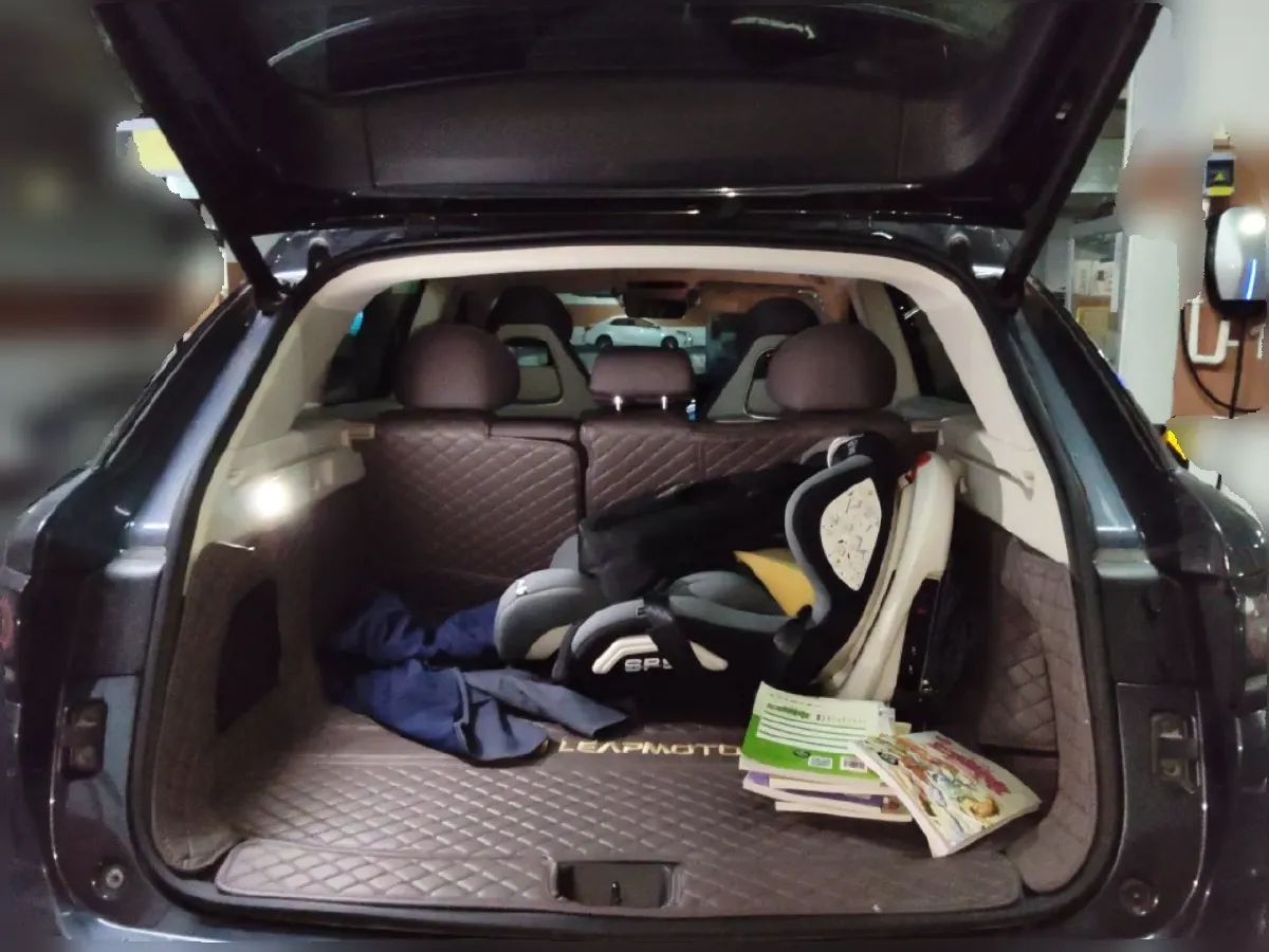 2023 Leapmotor C11 BEV 69.2KWH,autocango,china used car exporter,china ev exporter,chinese used car exporter,chinese used ev exporter