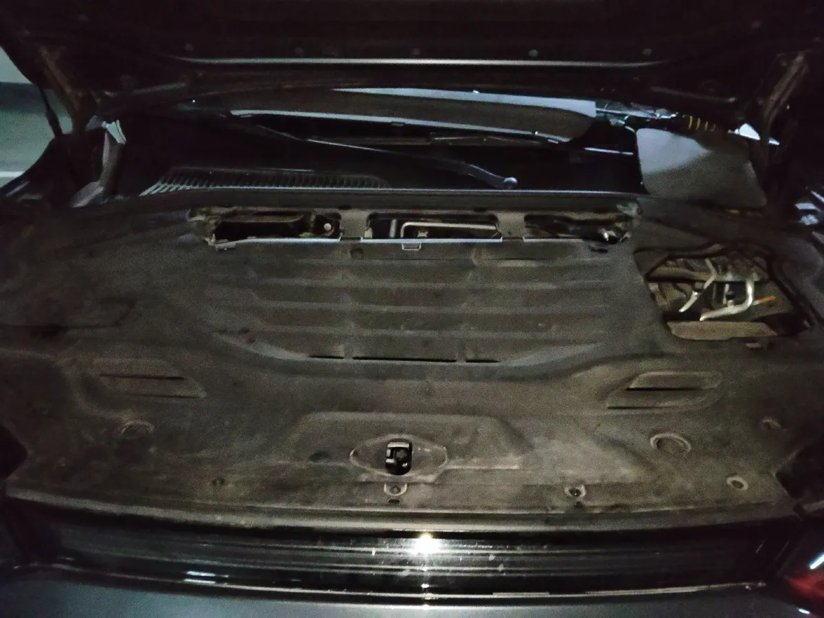 2023 Leapmotor C11 BEV 69.2KWH,autocango,china used car exporter,china ev exporter,chinese used car exporter,chinese used ev exporter