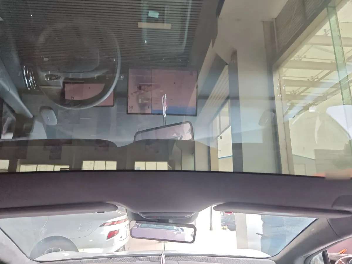 2024 Xpeng P7+ BEV 60.7KWH,autocango,china used car exporter,china ev exporter,chinese used car exporter,chinese used ev exporter