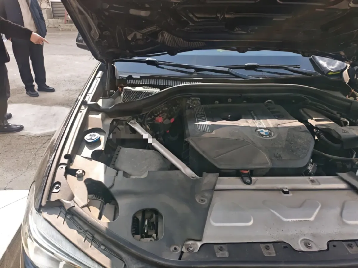 2020 BMW X3 2.0T 224HP L4 8AT,autocango,china used car exporter,china ev exporter,chinese used car exporter,chinese used ev exporter