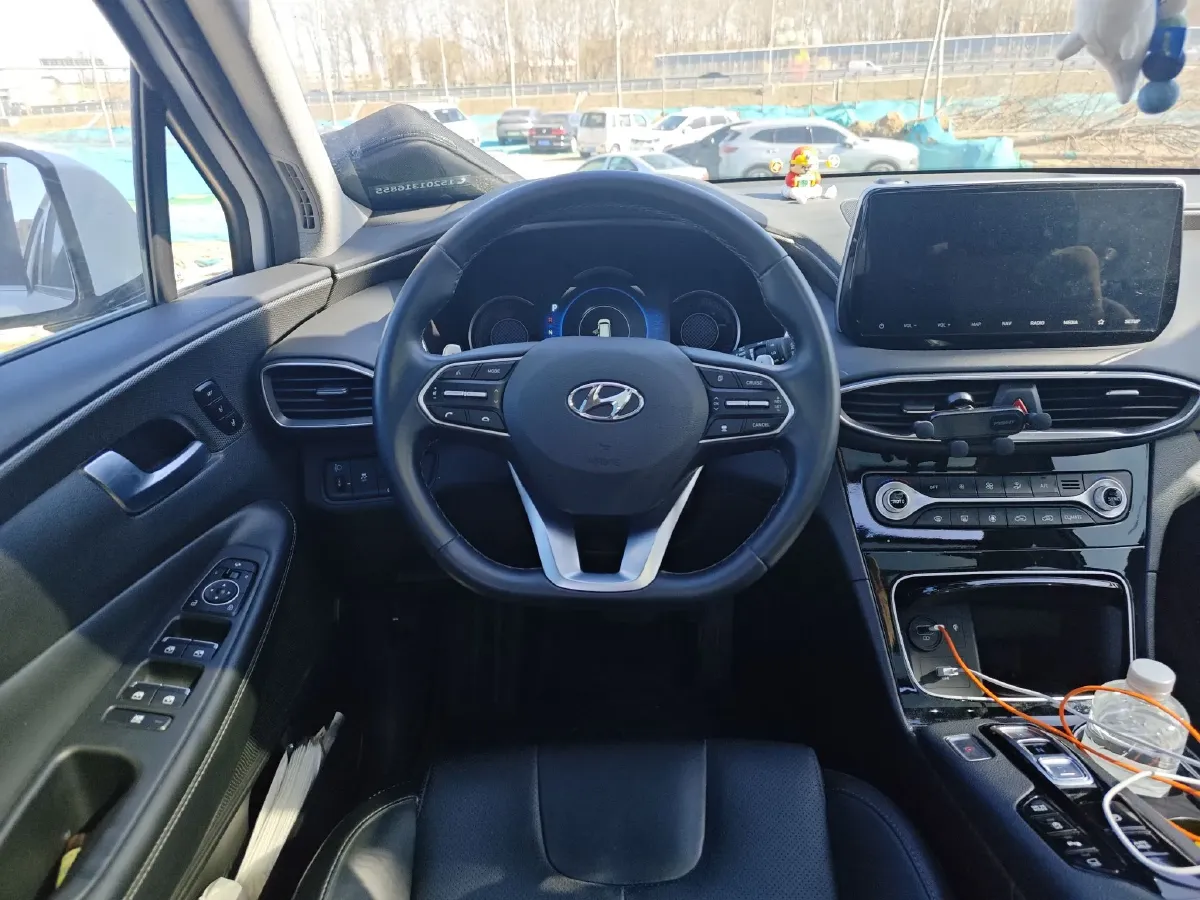 2020 Hyundai Santafe 2.0T 230HP L4 8AT,autocango,china used car exporter,china ev exporter,chinese used car exporter,chinese used ev exporter
