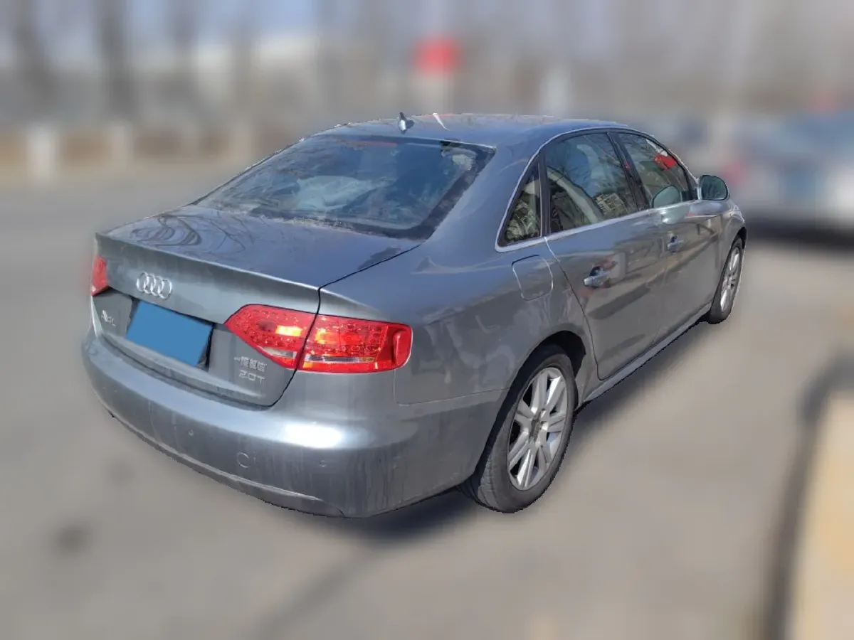 2012 Audi A4L 2.0T 180HP L4 CVT,autocango,china used car exporter,china ev exporter,chinese used car exporter,chinese used ev exporter