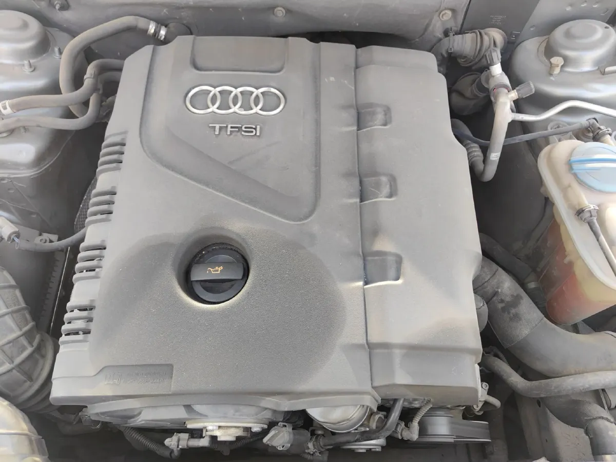 2012 Audi A4L 2.0T 180HP L4 CVT,autocango,china used car exporter,china ev exporter,chinese used car exporter,chinese used ev exporter