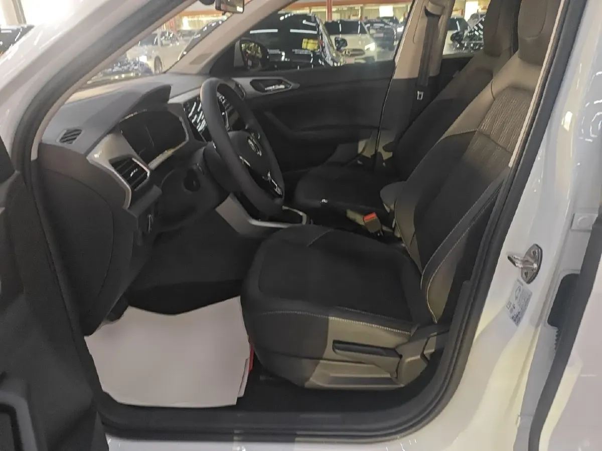 2023 Volkswagen T-Cross 1.5T 160HP L4 7DCT,autocango,china used car exporter,china ev exporter,chinese used car exporter,chinese used ev exporter