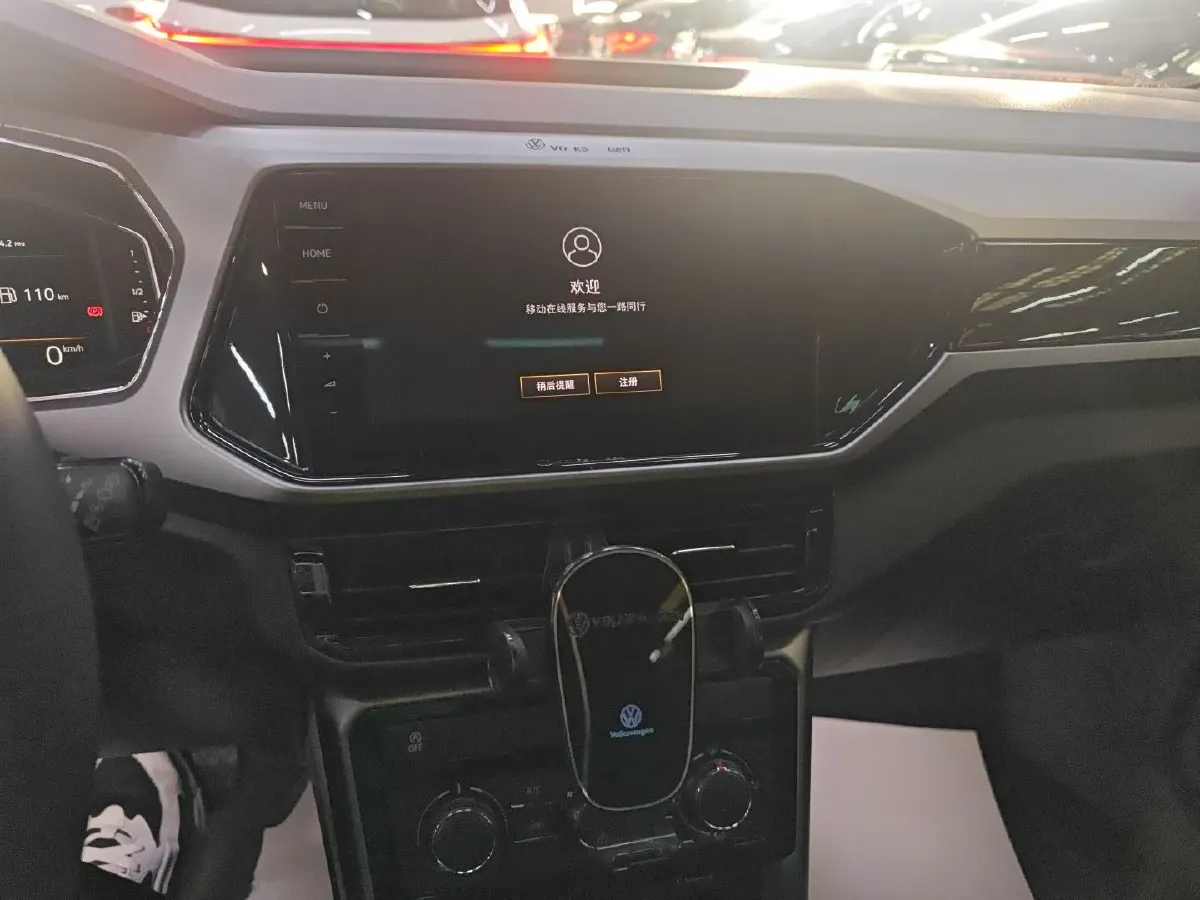 2023 Volkswagen T-Cross 1.5T 160HP L4 7DCT,autocango,china used car exporter,china ev exporter,chinese used car exporter,chinese used ev exporter