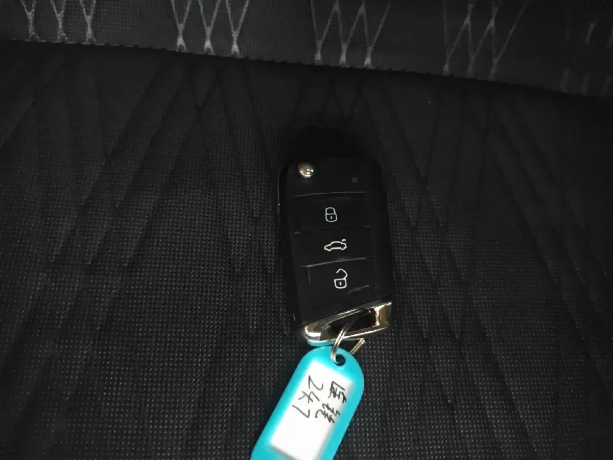 2023 Volkswagen T-Cross 1.5T 160HP L4 7DCT,autocango,china used car exporter,china ev exporter,chinese used car exporter,chinese used ev exporter