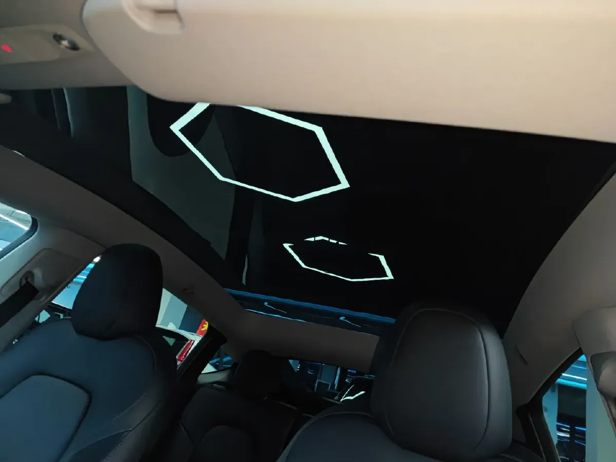 2024 Tesla Model Y BEV 60KWH,autocango,china used car exporter,china ev exporter,chinese used car exporter,chinese used ev exporter