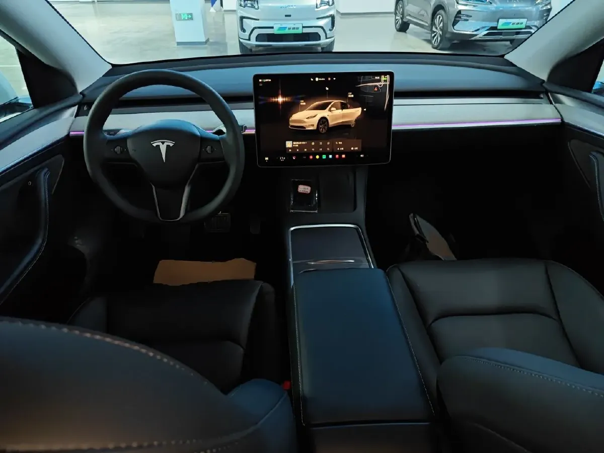 2024 Tesla Model Y BEV 60KWH,autocango,china used car exporter,china ev exporter,chinese used car exporter,chinese used ev exporter