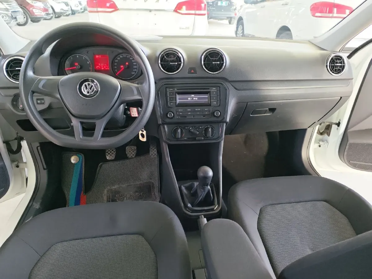 2019 Volkswagen Santana 1.5L 110HP L4 5MT,autocango,china used car exporter,china ev exporter,chinese used car exporter,chinese used ev exporter