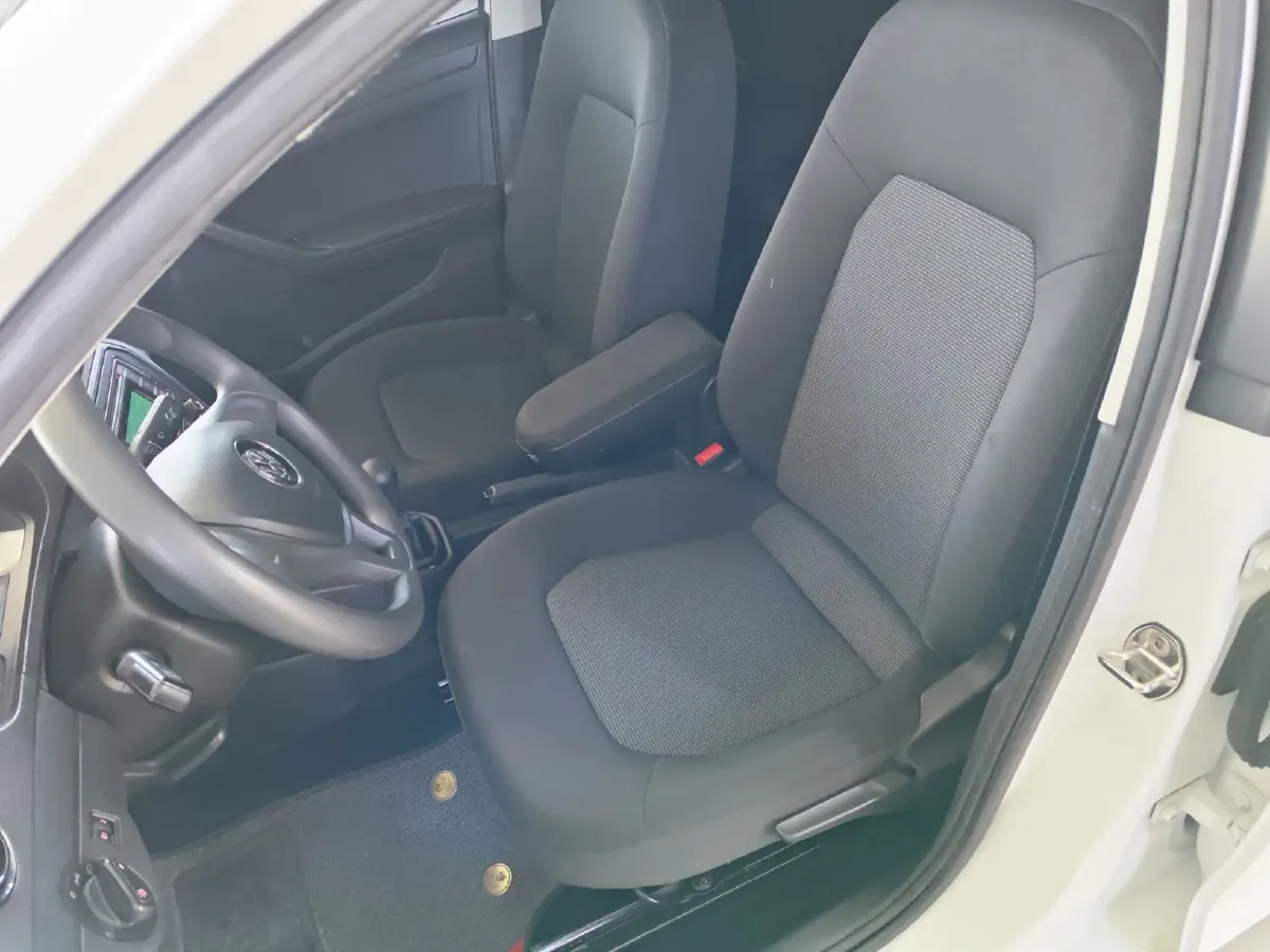 2019 Volkswagen Santana 1.5L 110HP L4 5MT,autocango,china used car exporter,china ev exporter,chinese used car exporter,chinese used ev exporter