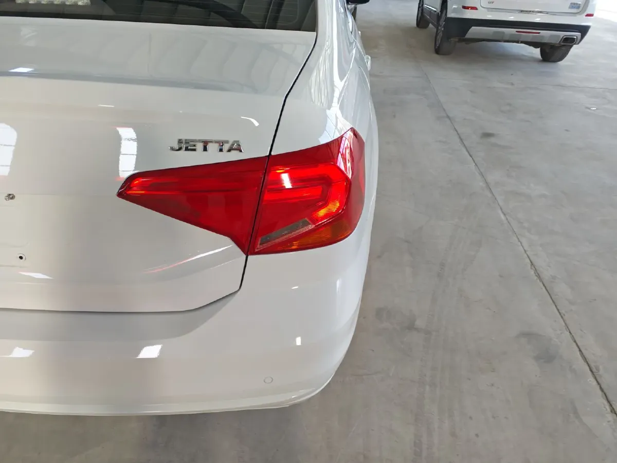 2019 Volkswagen Santana 1.5L 110HP L4 5MT,autocango,china used car exporter,china ev exporter,chinese used car exporter,chinese used ev exporter