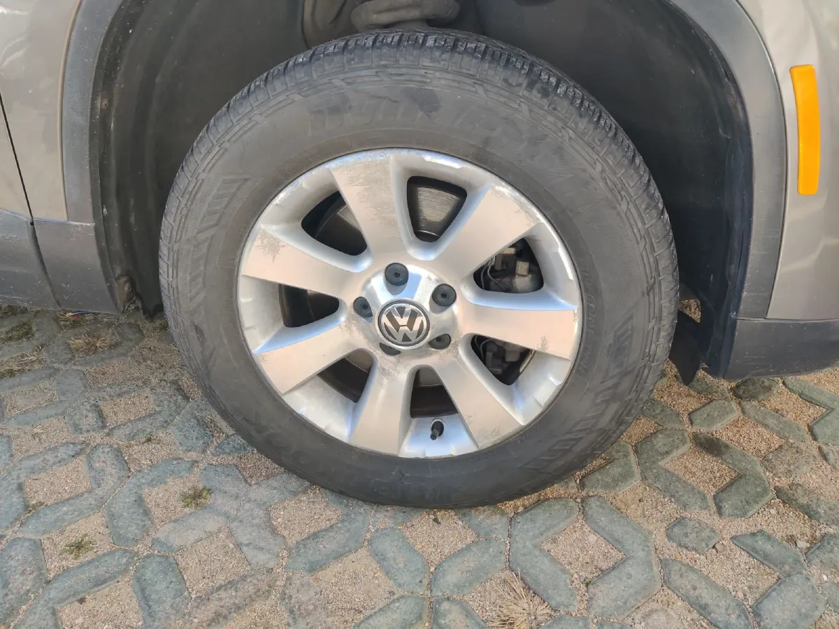 2010 Volkswagen Tiguan 1.8T 160HP L4 6AT,autocango,china used car exporter,china ev exporter,chinese used car exporter,chinese used ev exporter