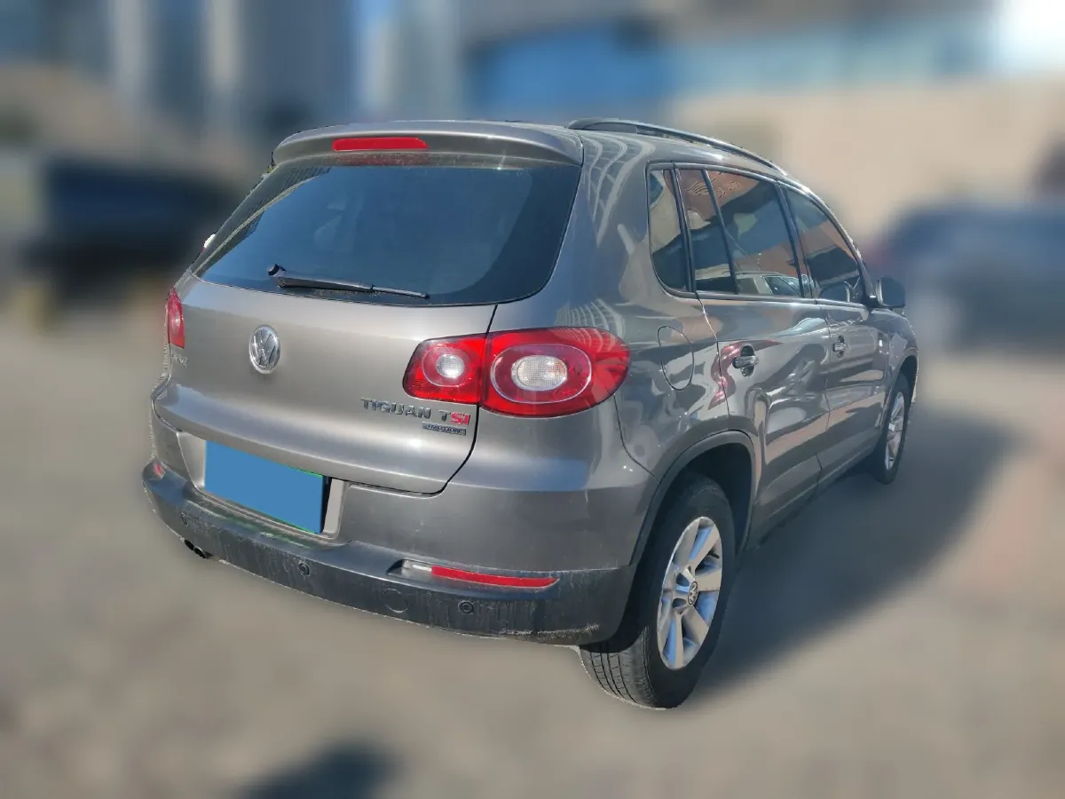 2010 Volkswagen Tiguan 1.8T 160HP L4 6AT,autocango,china used car exporter,china ev exporter,chinese used car exporter,chinese used ev exporter