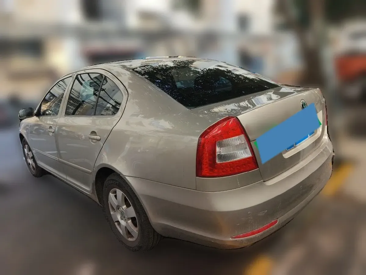 2012 Skoda Octavia 1.6L 105HP L4 6AT,autocango,china used car exporter,china ev exporter,chinese used car exporter,chinese used ev exporter