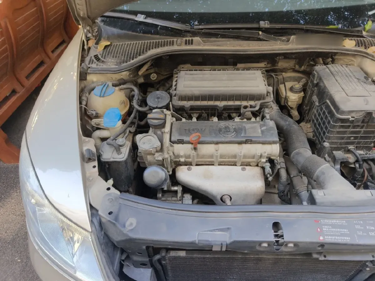 2012 Skoda Octavia 1.6L 105HP L4 6AT,autocango,china used car exporter,china ev exporter,chinese used car exporter,chinese used ev exporter