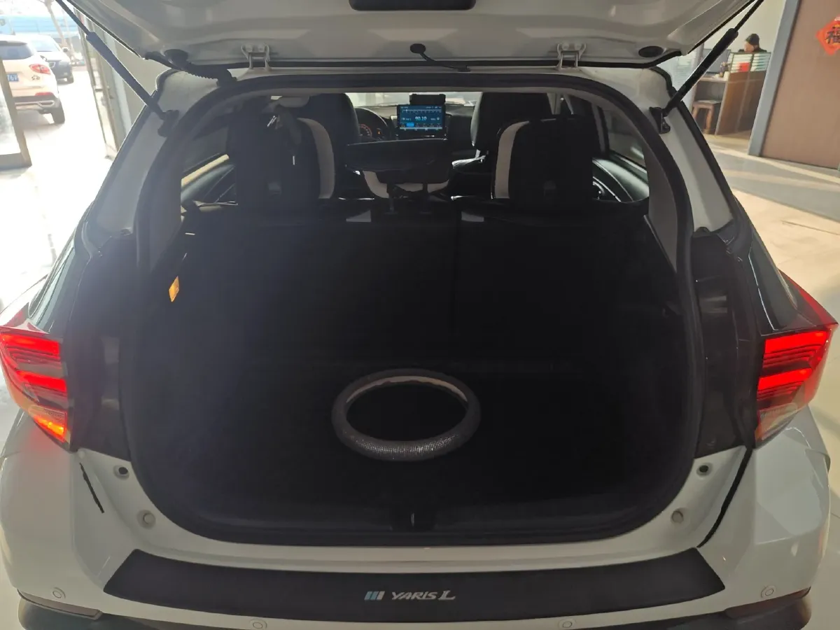 2022 Toyota Yaris L 1.5L 112HP L4 CVT,autocango,china used car exporter,china ev exporter,chinese used car exporter,chinese used ev exporter