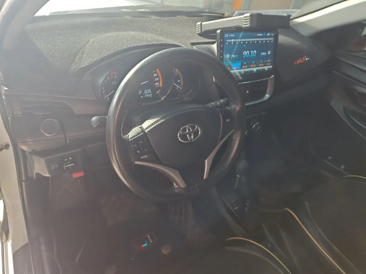 2022 Toyota Yaris L 1.5L 112HP L4 CVT,autocango,china used car exporter,china ev exporter,chinese used car exporter,chinese used ev exporter