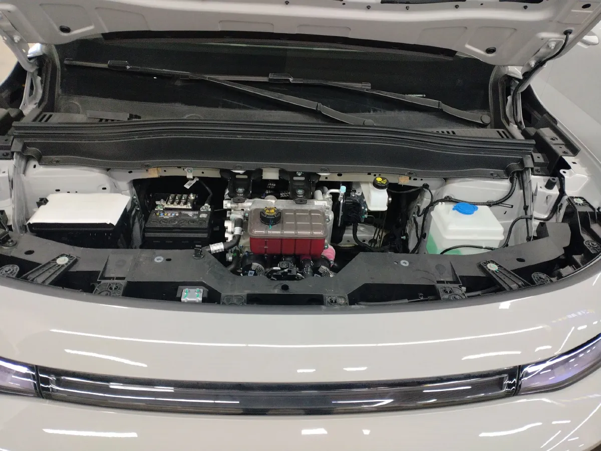 2025 Leapmotor B10 BEV 56.2KWH,autocango,china used car exporter,china ev exporter,chinese used car exporter,chinese used ev exporter