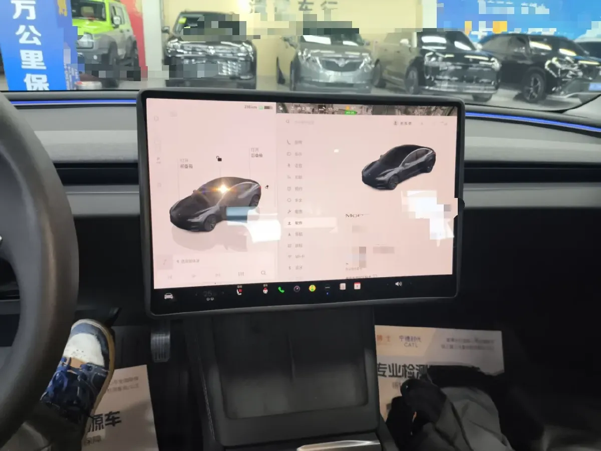 2025 Tesla Model 3 BEV 62.5KWH,autocango,china used car exporter,china ev exporter,chinese used car exporter,chinese used ev exporter