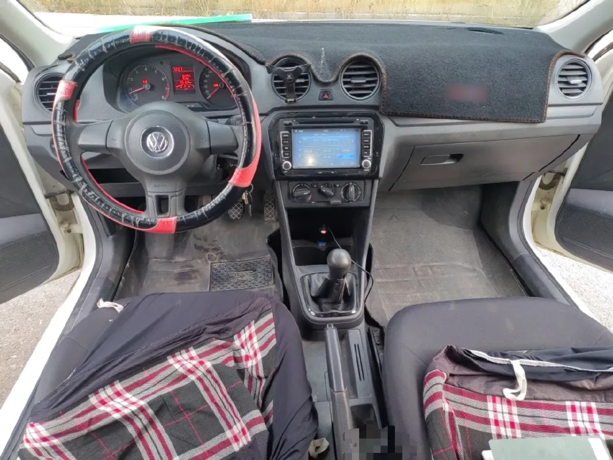 2015 Volkswagen Jetta 1.4L 90HP L4 5MT,autocango,china used car exporter,china ev exporter,chinese used car exporter,chinese used ev exporter