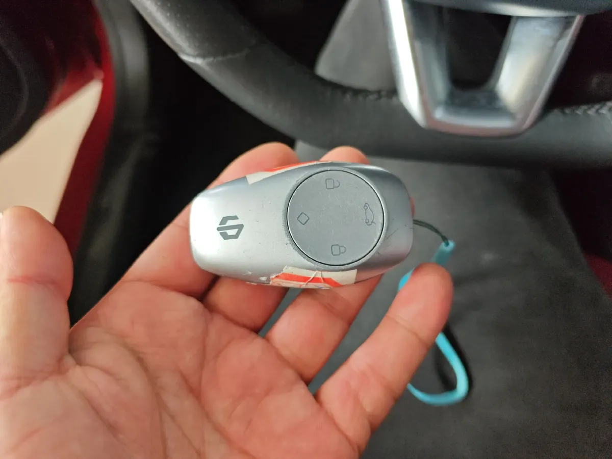 2019 Leapmotor S01 BEV 35.6KWH,autocango,china used car exporter,china ev exporter,chinese used car exporter,chinese used ev exporter