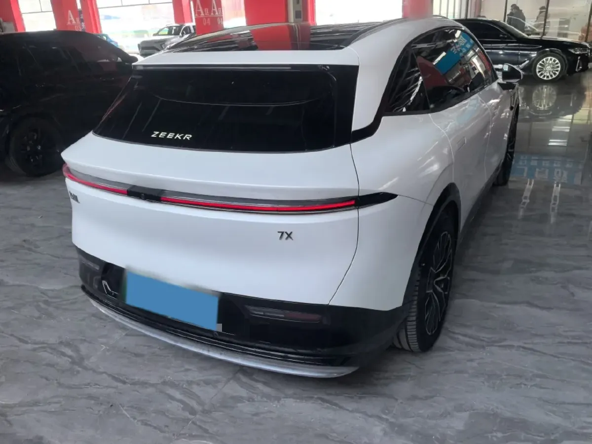 2025 Zeekr 7X BEV 75KWH,autocango,china used car exporter,china ev exporter,chinese used car exporter,chinese used ev exporter