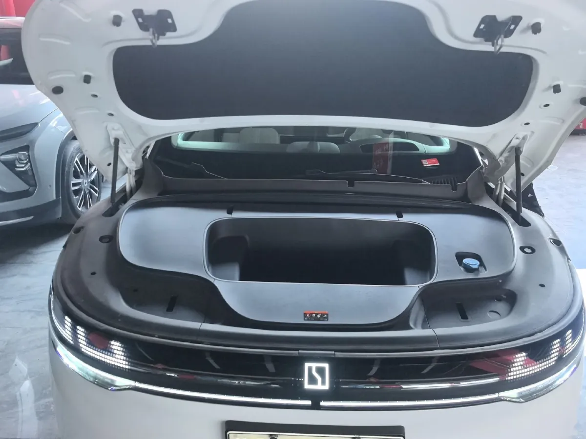 2025 Zeekr 7X BEV 75KWH,autocango,china used car exporter,china ev exporter,chinese used car exporter,chinese used ev exporter