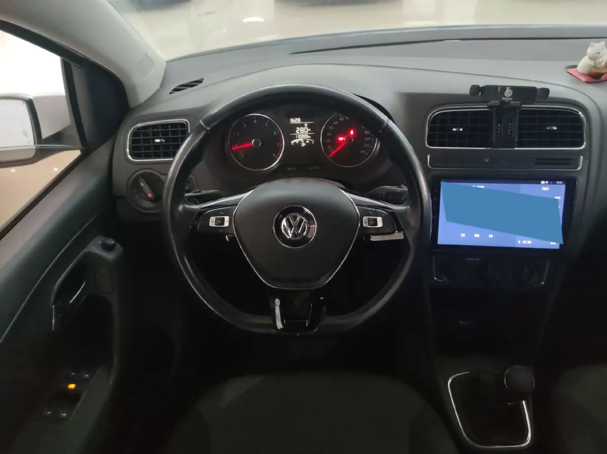 2016 Ford Classic Transit 2.4L 125HP L4 5MT,autocango,china used car exporter,china ev exporter,chinese used car exporter,chinese used ev exporter