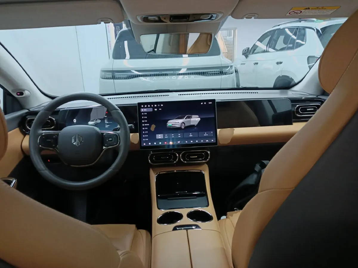 2024 Leapmotor C01 BEV 62.8KWH,autocango,china used car exporter,china ev exporter,chinese used car exporter,chinese used ev exporter