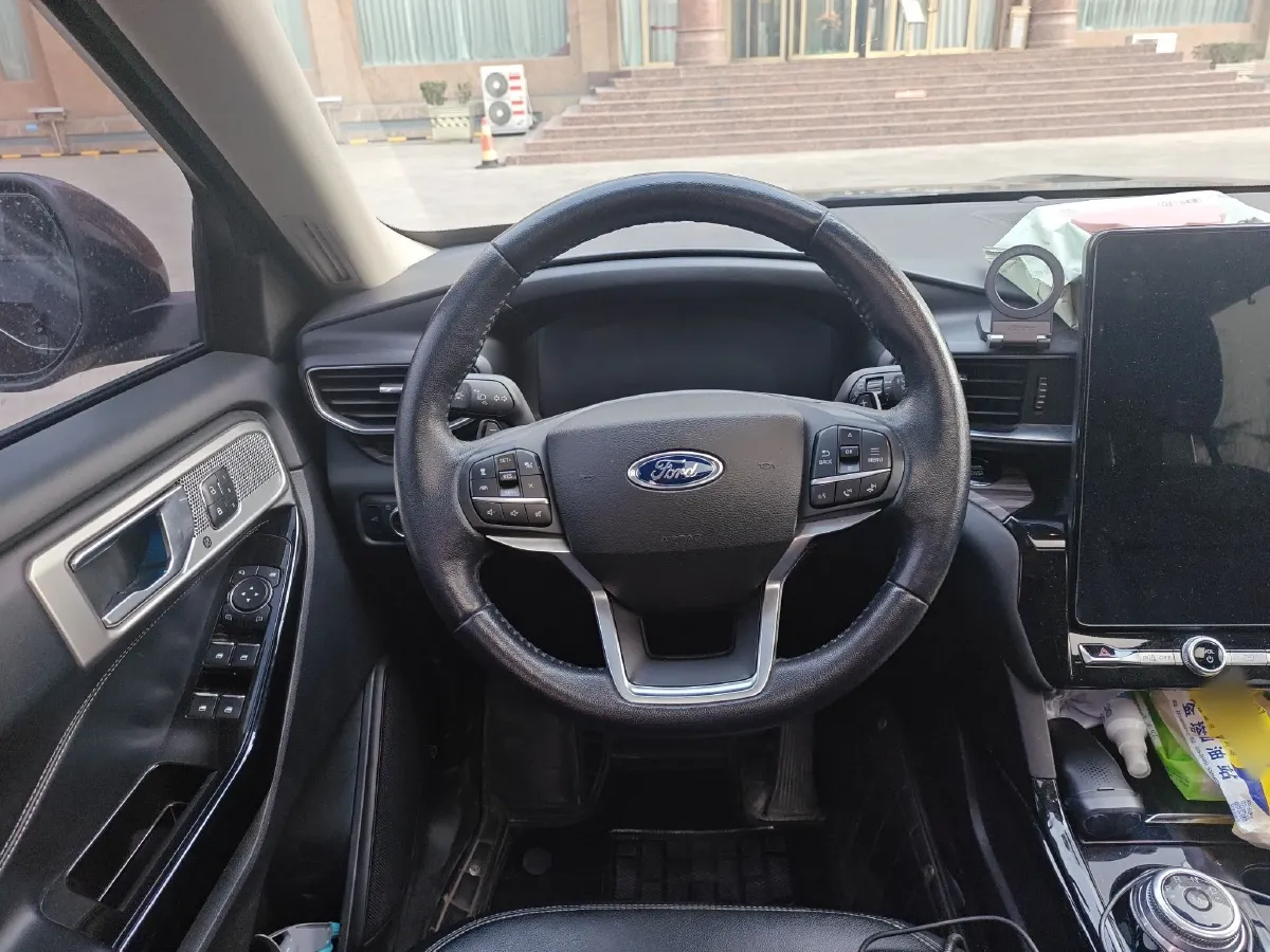 2020 Ford Explorer 2.3T 276HP L4 10AT,autocango,china used car exporter,china ev exporter,chinese used car exporter,chinese used ev exporter