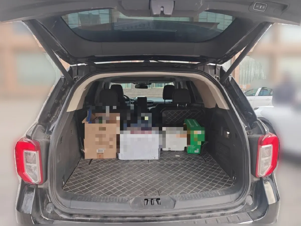 2020 Ford Explorer 2.3T 276HP L4 10AT,autocango,china used car exporter,china ev exporter,chinese used car exporter,chinese used ev exporter