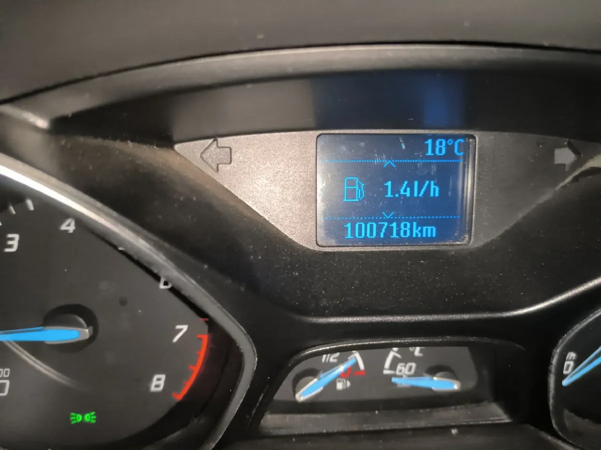 2012 Ford Focus 1.6L 125HP L4 5MT,autocango,china used car exporter,china ev exporter,chinese used car exporter,chinese used ev exporter