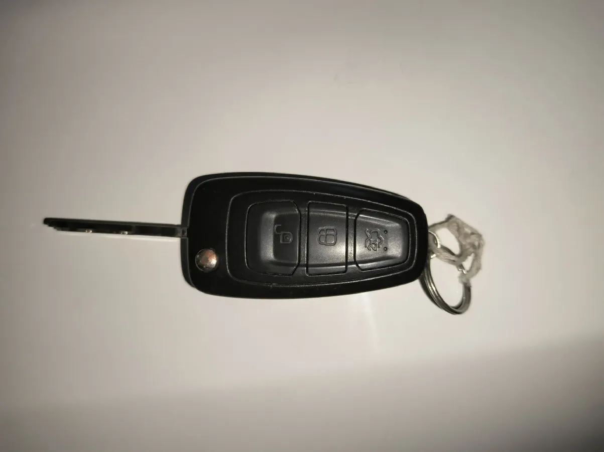 2012 Ford Focus 1.6L 125HP L4 5MT,autocango,china used car exporter,china ev exporter,chinese used car exporter,chinese used ev exporter