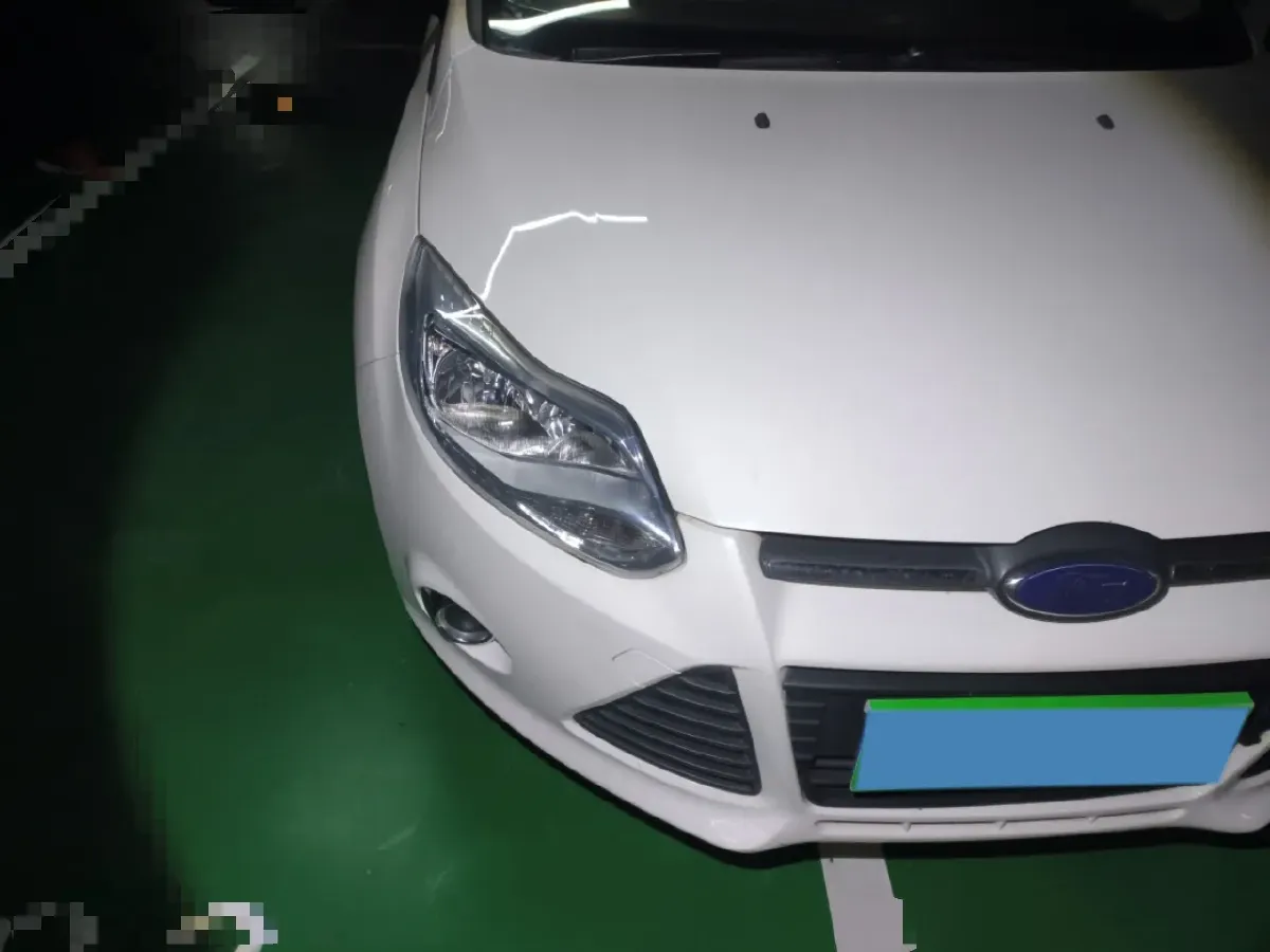 2012 Ford Focus 1.6L 125HP L4 5MT,autocango,china used car exporter,china ev exporter,chinese used car exporter,chinese used ev exporter