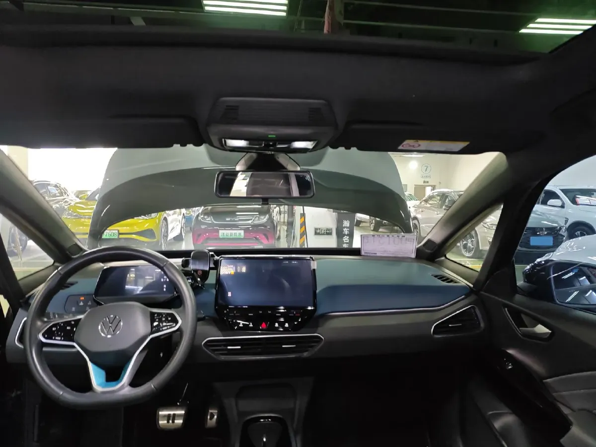 2024 Volkswagen ID.3 BEV 52.8KWH,autocango,china used car exporter,china ev exporter,chinese used car exporter,chinese used ev exporter