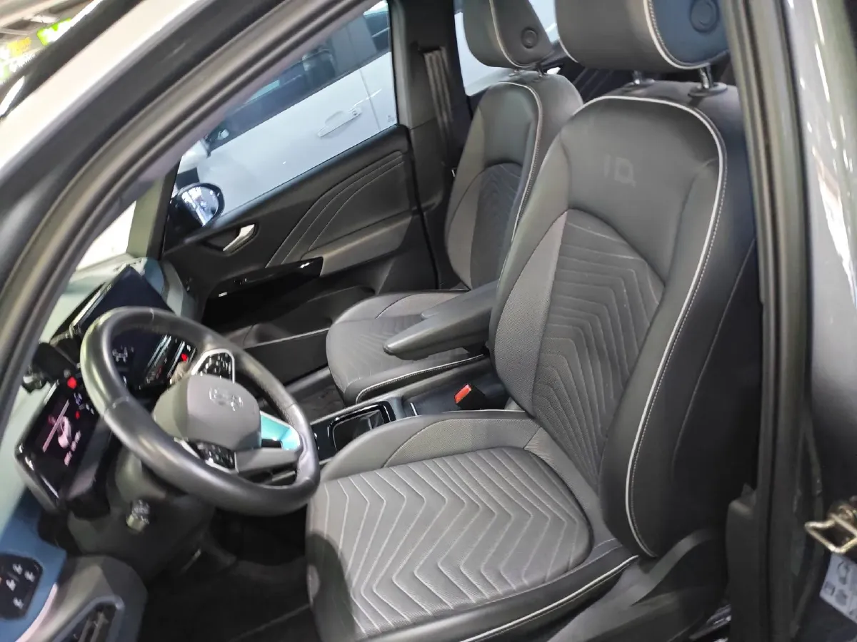 2024 Volkswagen ID.3 BEV 52.8KWH,autocango,china used car exporter,china ev exporter,chinese used car exporter,chinese used ev exporter