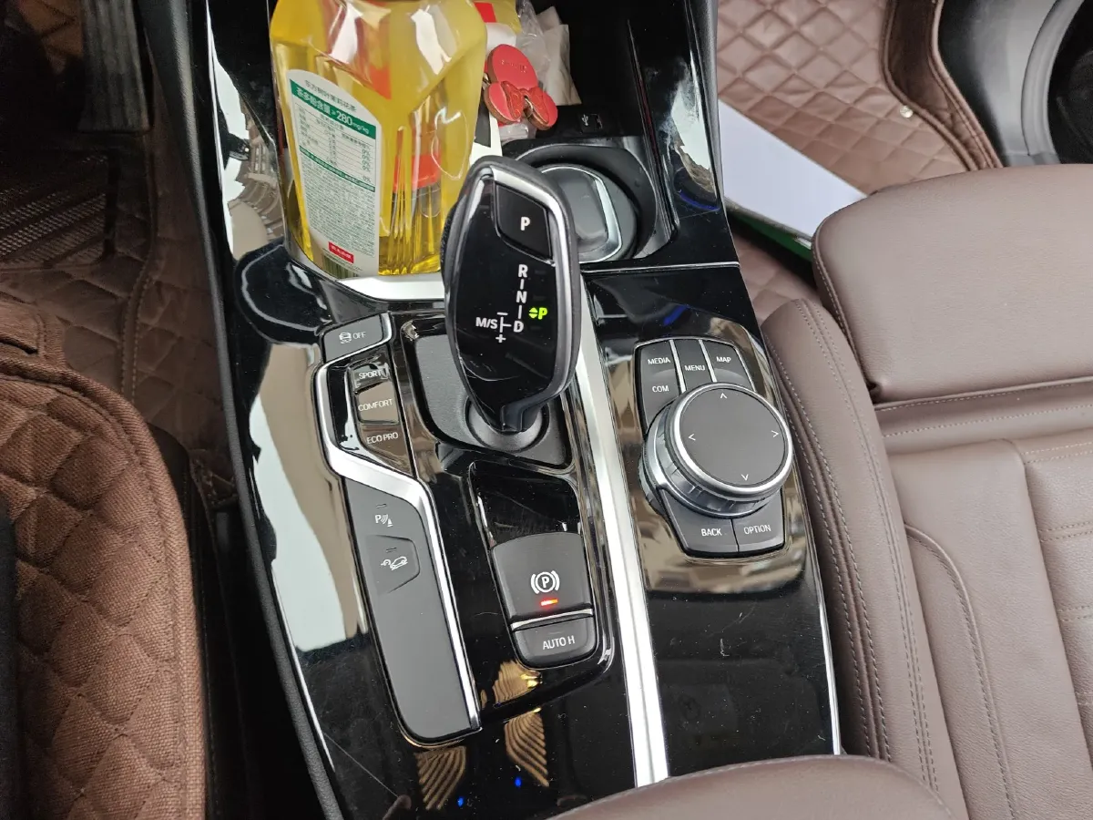 2021 BMW X3 2.0T 224HP L4 8AT,autocango,china used car exporter,china ev exporter,chinese used car exporter,chinese used ev exporter