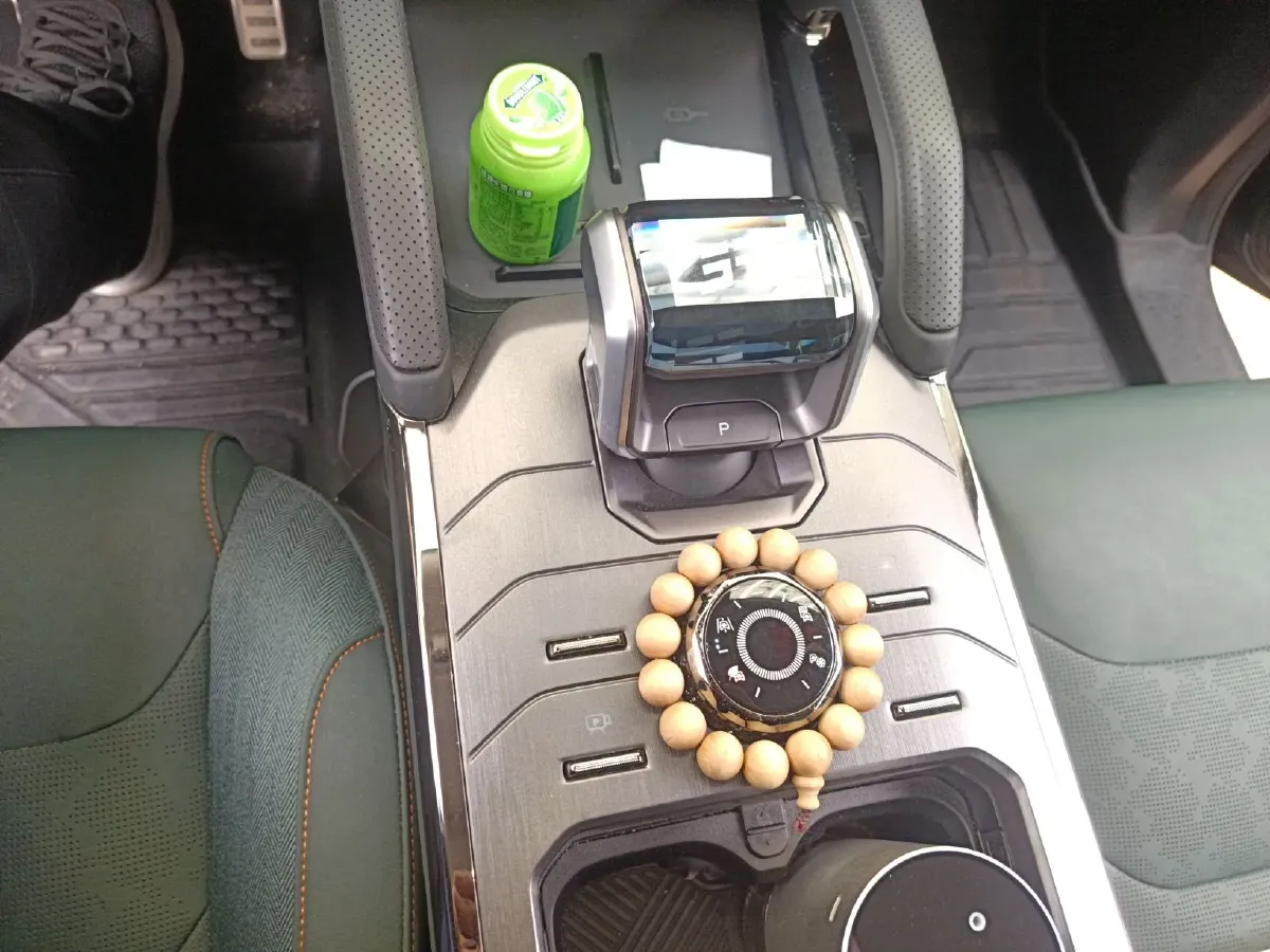 2024 Jetour ShanHai TravellerC-DM 1.5T 156HP L4 3DHT PHEV 26.7KWH,autocango,china used car exporter,china ev exporter,chinese used car exporter,chinese used ev exporter