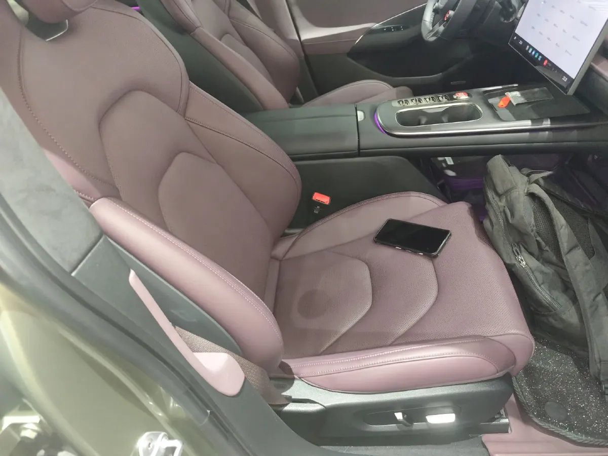 2024 MI SU7 BEV 101KWH,autocango,china used car exporter,china ev exporter,chinese used car exporter,chinese used ev exporter