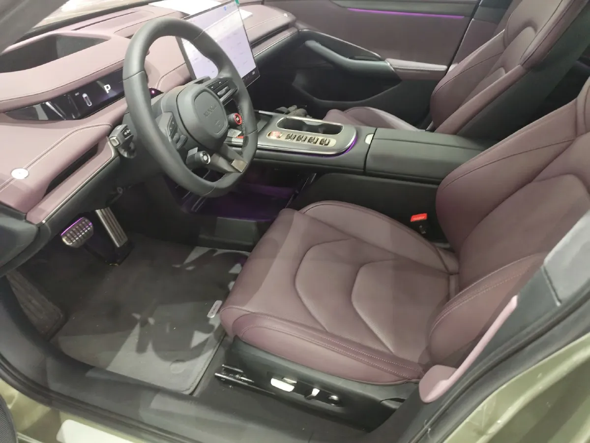 2024 MI SU7 BEV 101KWH,autocango,china used car exporter,china ev exporter,chinese used car exporter,chinese used ev exporter