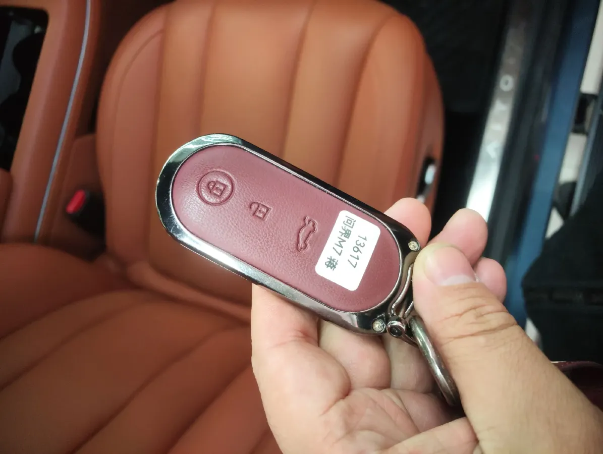 2024 AITO AITO M7 1.5T 152HP L4 REEV 42KWH,autocango,china used car exporter,china ev exporter,chinese used car exporter,chinese used ev exporter