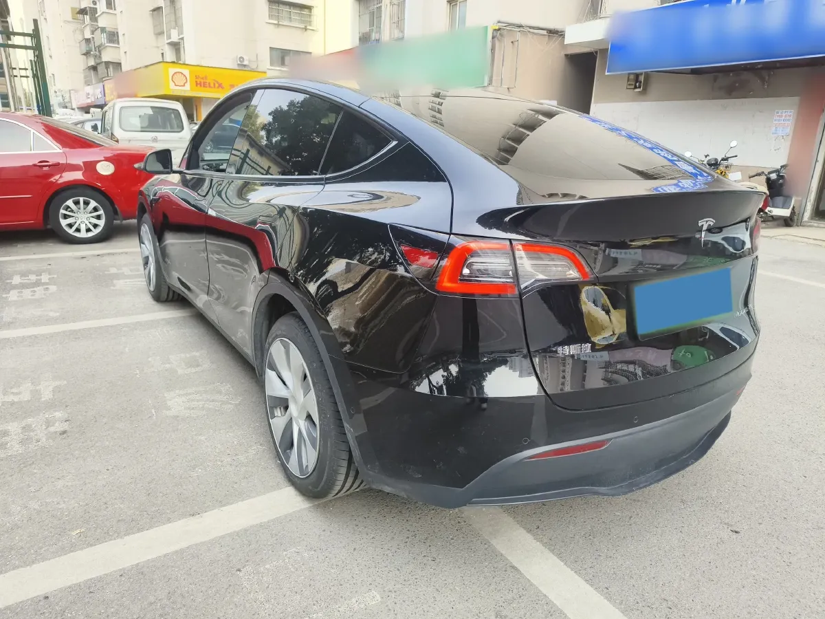 2022 Tesla Model Y BEV 60KWH,autocango,china used car exporter,china ev exporter,chinese used car exporter,chinese used ev exporter