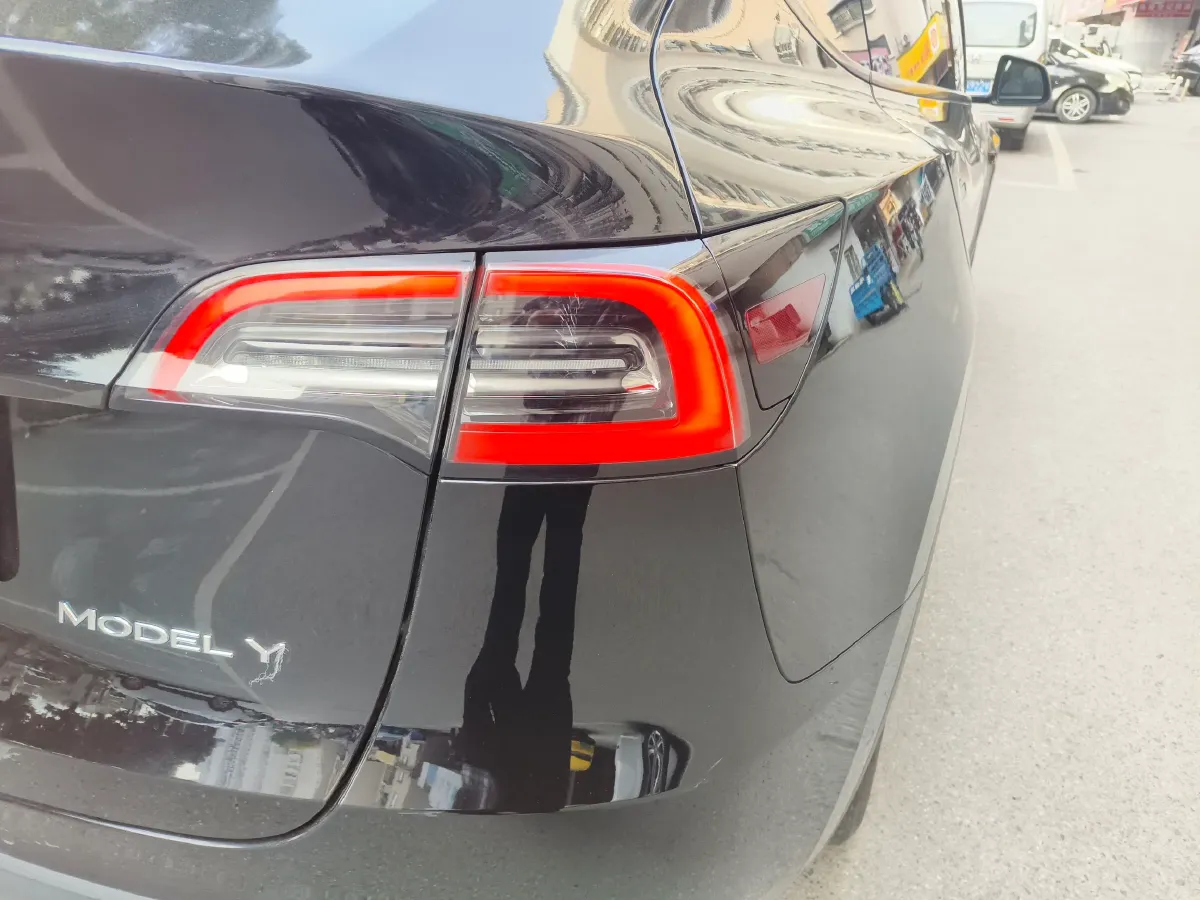 2022 Tesla Model Y BEV 60KWH,autocango,china used car exporter,china ev exporter,chinese used car exporter,chinese used ev exporter