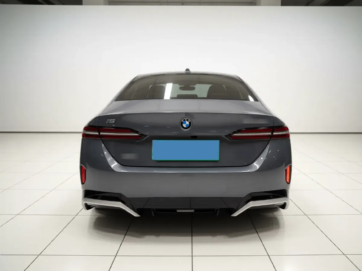 2024 BMW i5 BEV 79.05KWH,autocango,china used car exporter,china ev exporter,chinese used car exporter,chinese used ev exporter