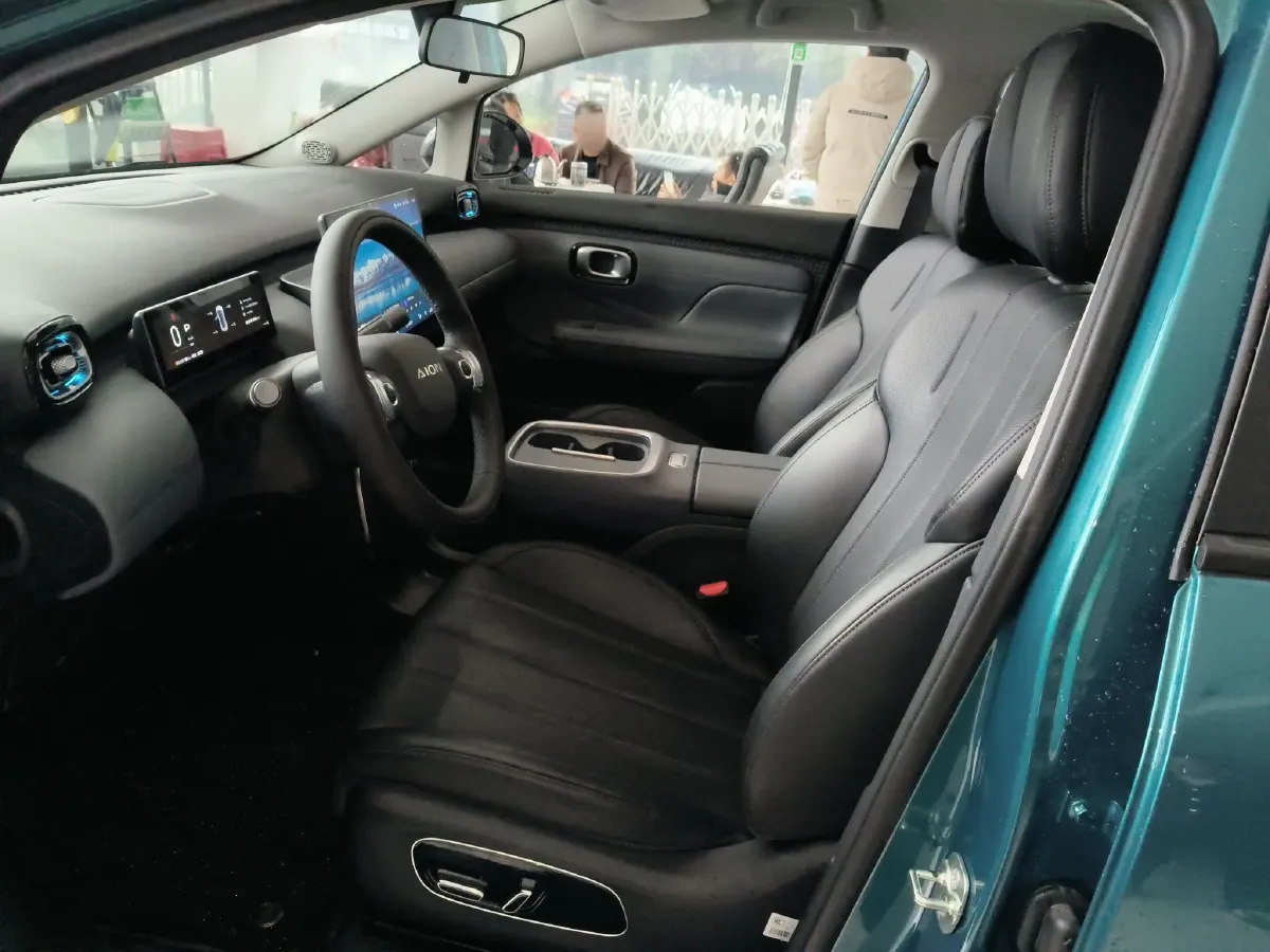 2025 Aion AION UT BEV 44.257/44.12/44.133KWH,autocango,china used car exporter,china ev exporter,chinese used car exporter,chinese used ev exporter